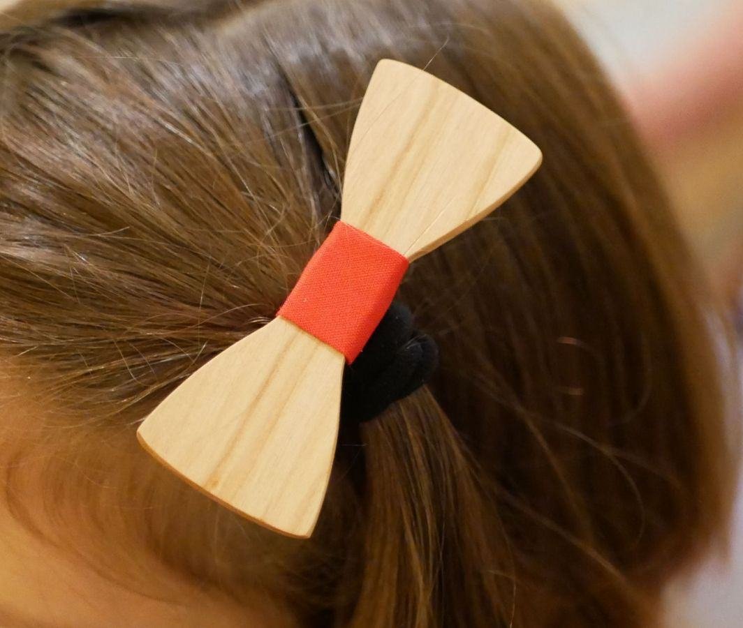 Acessório de cabelo personalizável Gravata de laço sobre elástico