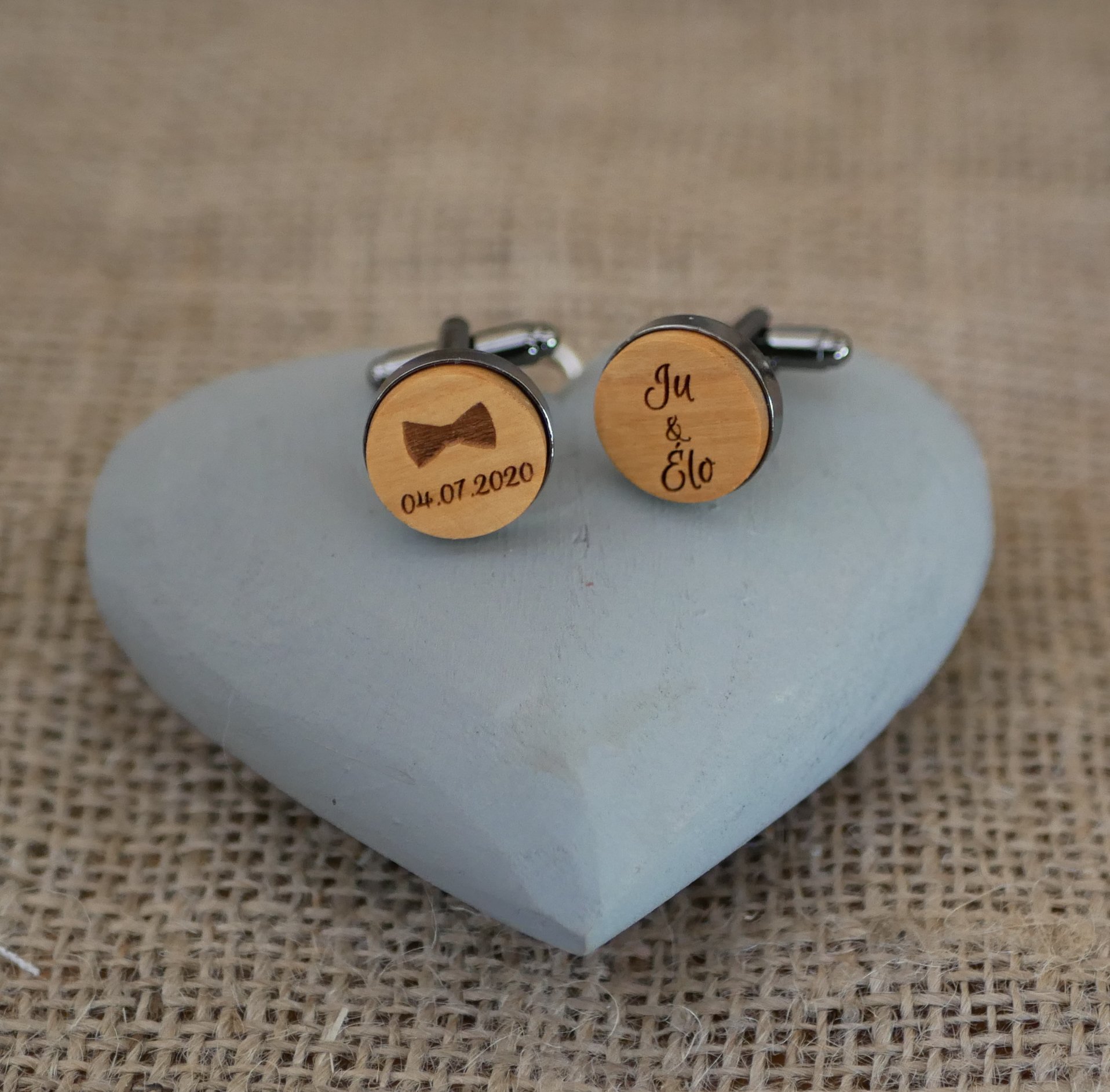 Bot&otilde;es de punho de madeira em a&ccedil;o escuro de 16mm personaliz&aacute;vel