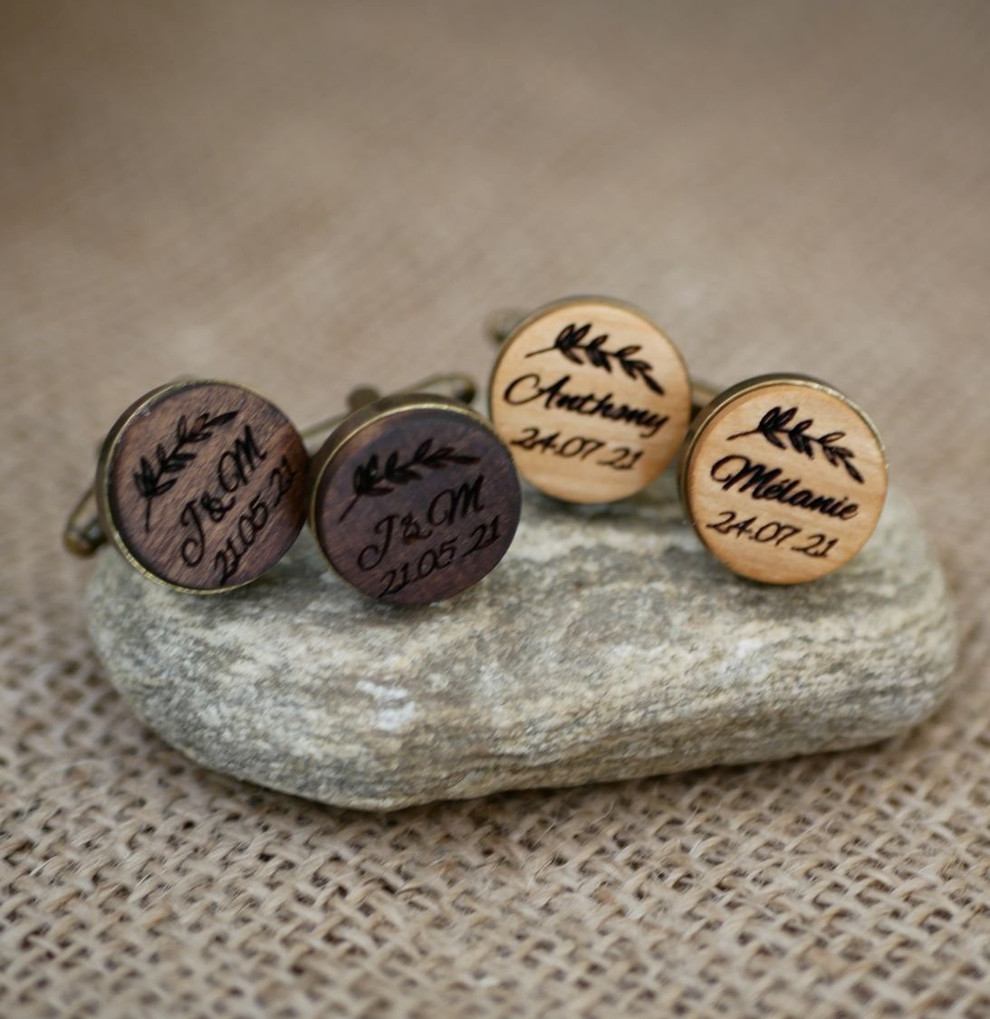 Botões de punho de madeira em bronze envelhecido 16 mm personalizável