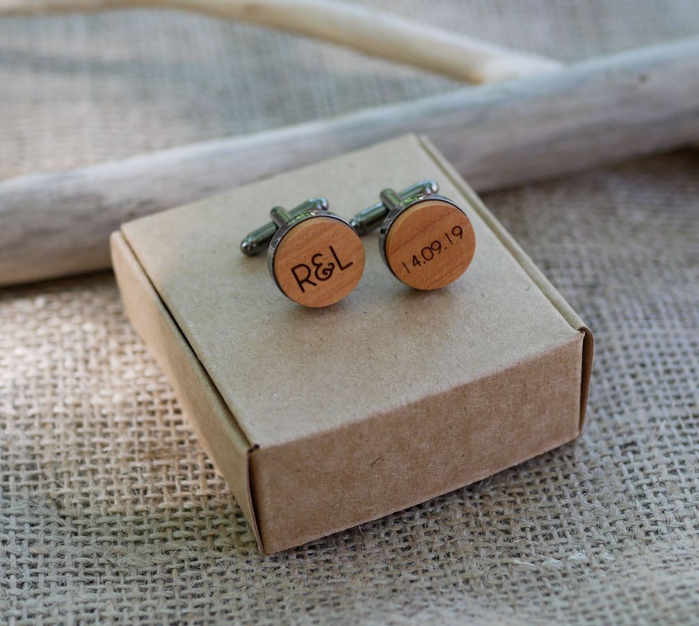 Botões de punho de madeira em aço escuro de 16mm personalizável