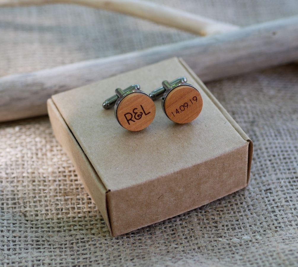 Botões de punho de madeira em aço escuro de 16mm personalizável