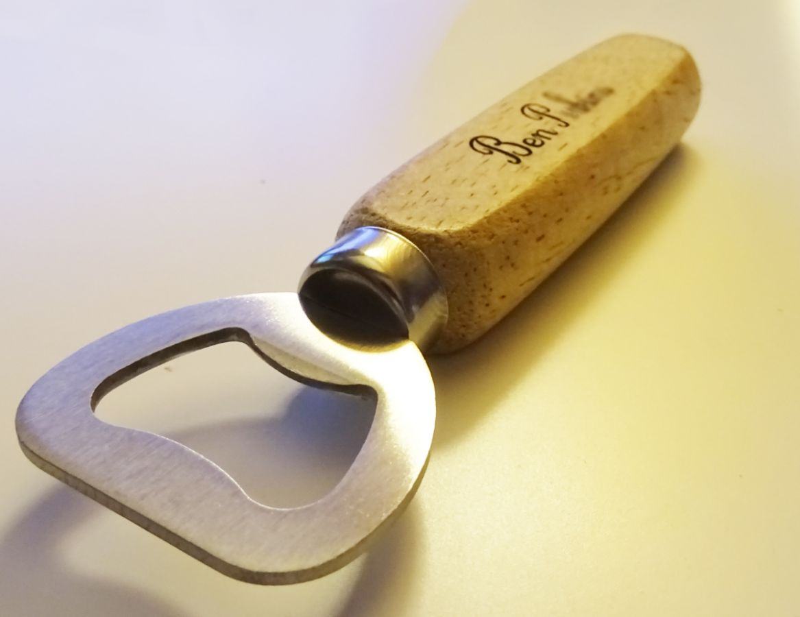 Abre-garrafas de madeira gravada para personalizar, presente de casamento 