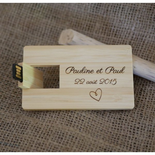 Chave USB 32 GB Cart&atilde;o de madeira de bambu para ser personalizado atrav&eacute;s de grava&ccedil;&atilde;o