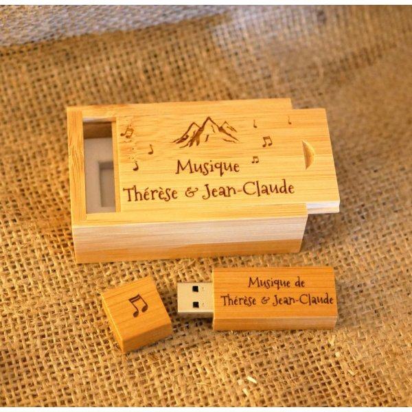 Chave USB 3.0 de 32 GB numa caixa de bambu para ser personalizada atrav&eacute;s de grava&ccedil;&atilde;o 