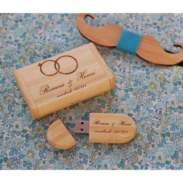 Unidade flash USB bambu 2.0 de 32 GB em estojo personalizado