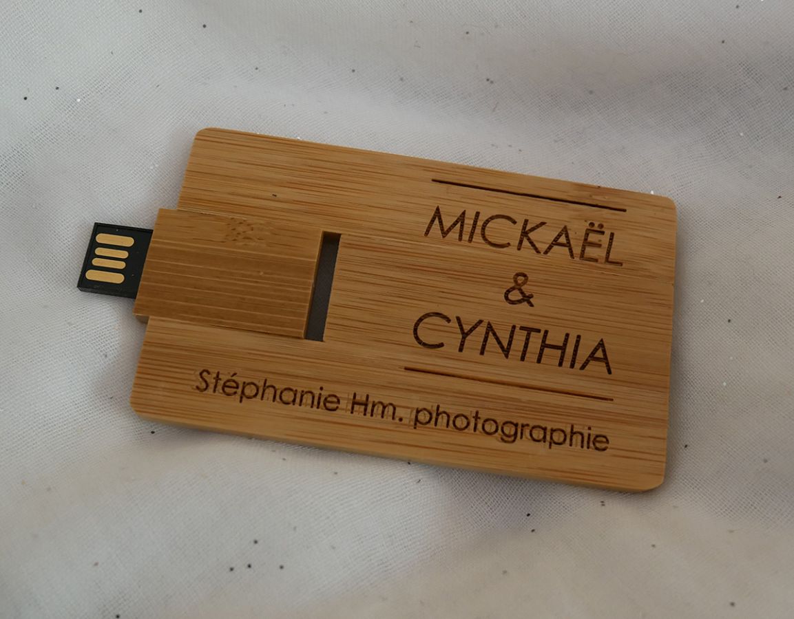 Chave USB 32 GB Cartão de madeira de bambu carbonizado para ser personalizado por gravação