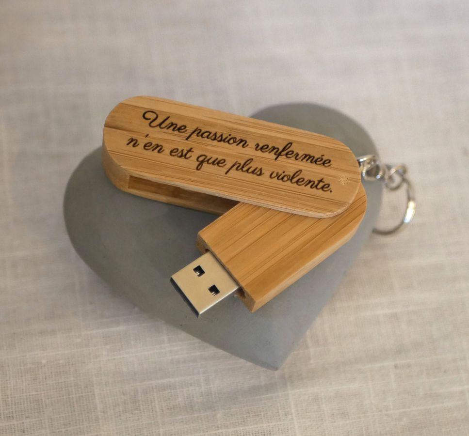 Porta-chaves USB de bambu de 32 GB para gravação e personalização