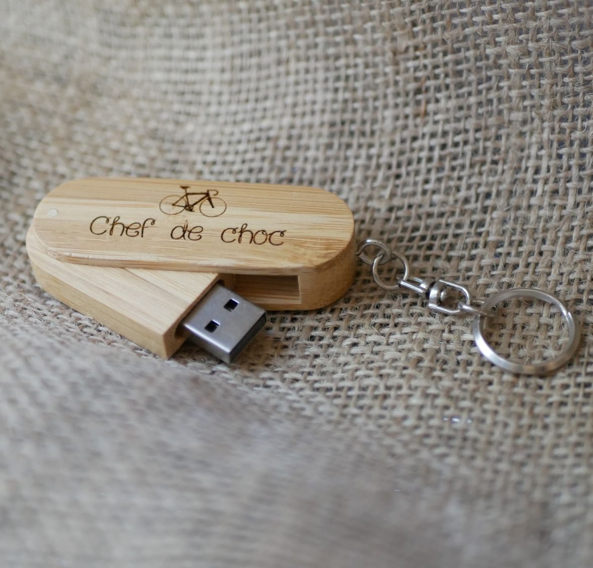 Porta-chaves USB de bambu de 32 GB para gravação e personalização