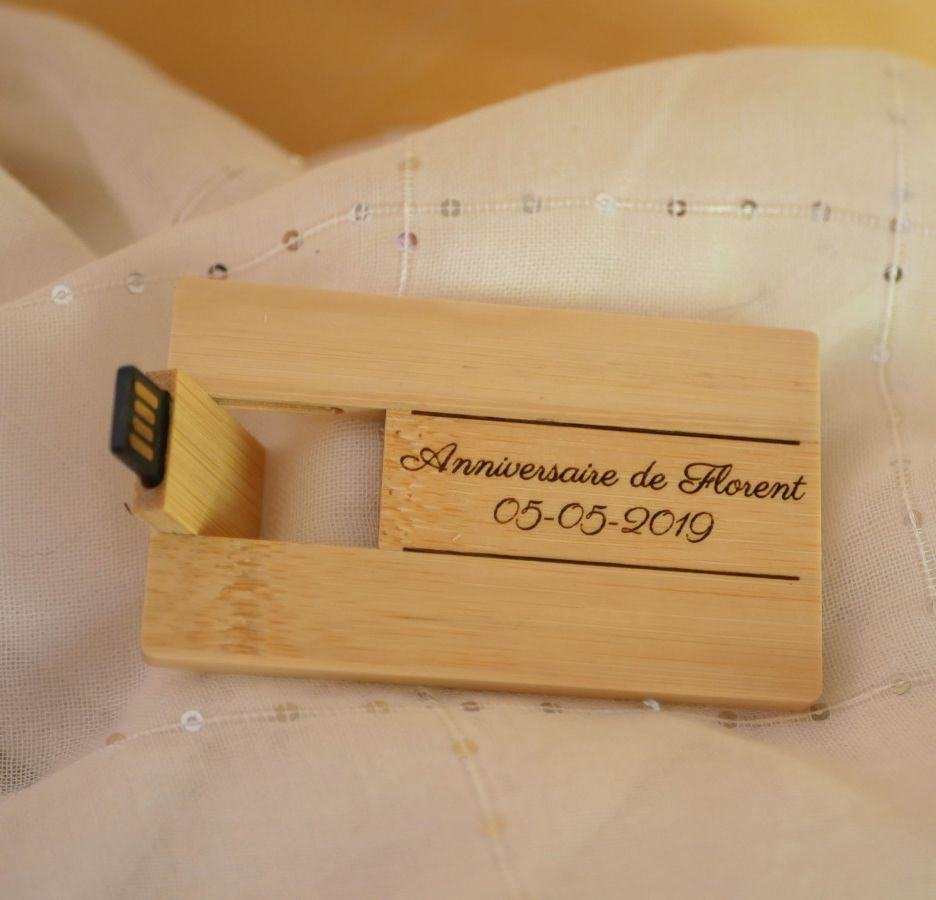 Chave USB 32 GB Cartão de madeira de bambu para ser personalizado através de gravação