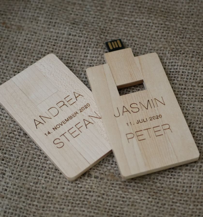 Cartão de madeira de bordo gravado com chave USB para personalizar
