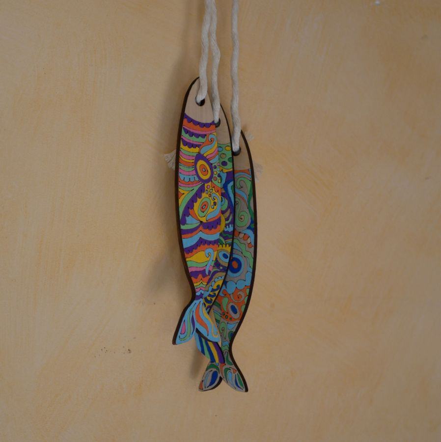 Decoração de parede Sardinhas em madeira gravada para ser pintada 