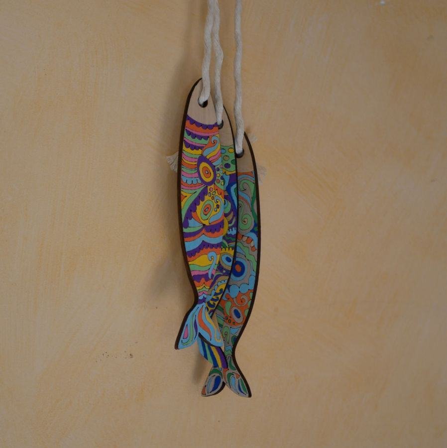 Decoração de parede Sardinhas em madeira gravada para ser pintada 