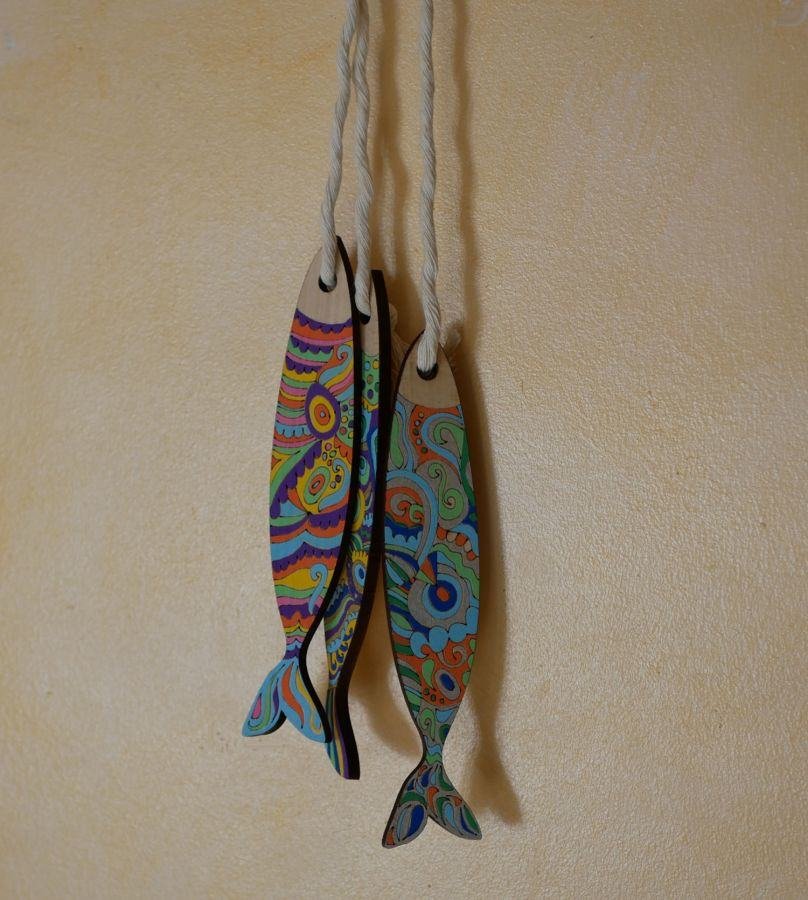 Decoração de parede Sardinhas em madeira gravada para ser pintada 