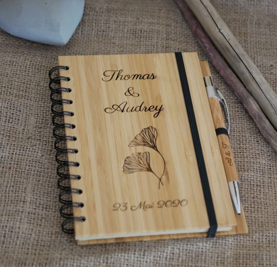 Livro de convidados de madeira para casamento ou cerimónia a personalizar
