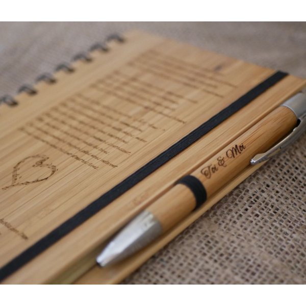 Livro de convidados de madeira para casamento ou cerim&oacute;nia a personalizar