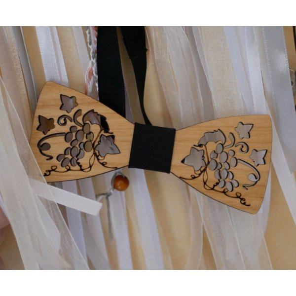 Gravata-borboleta de madeira com la&ccedil;o de madeira aberta com folhas e videiras feitas em Fran&ccedil;a
