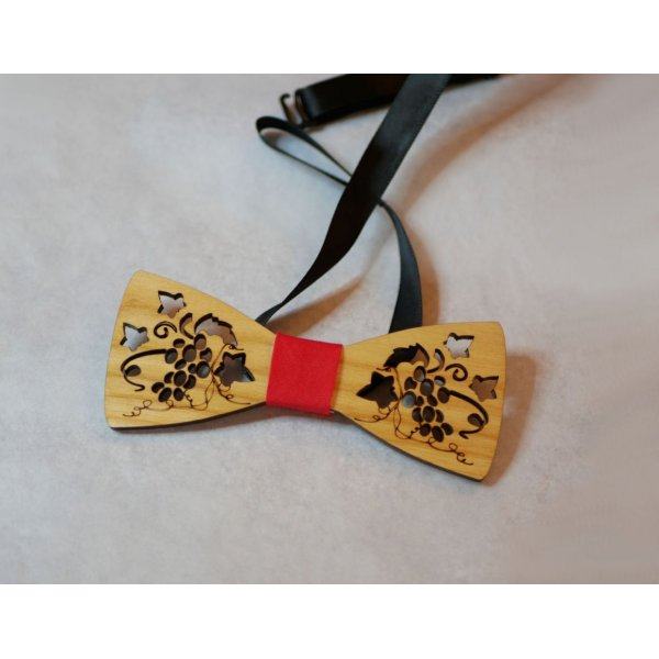 Gravata-borboleta de madeira com la&ccedil;o de madeira aberta com folhas e videiras feitas em Fran&ccedil;a