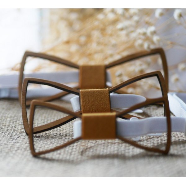 La&ccedil;o de madeira de trabalho aberto franc&ecirc;s 