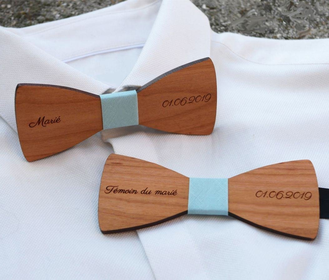 Laço de madeira de cerejeira oleado com linho a personalizar em França