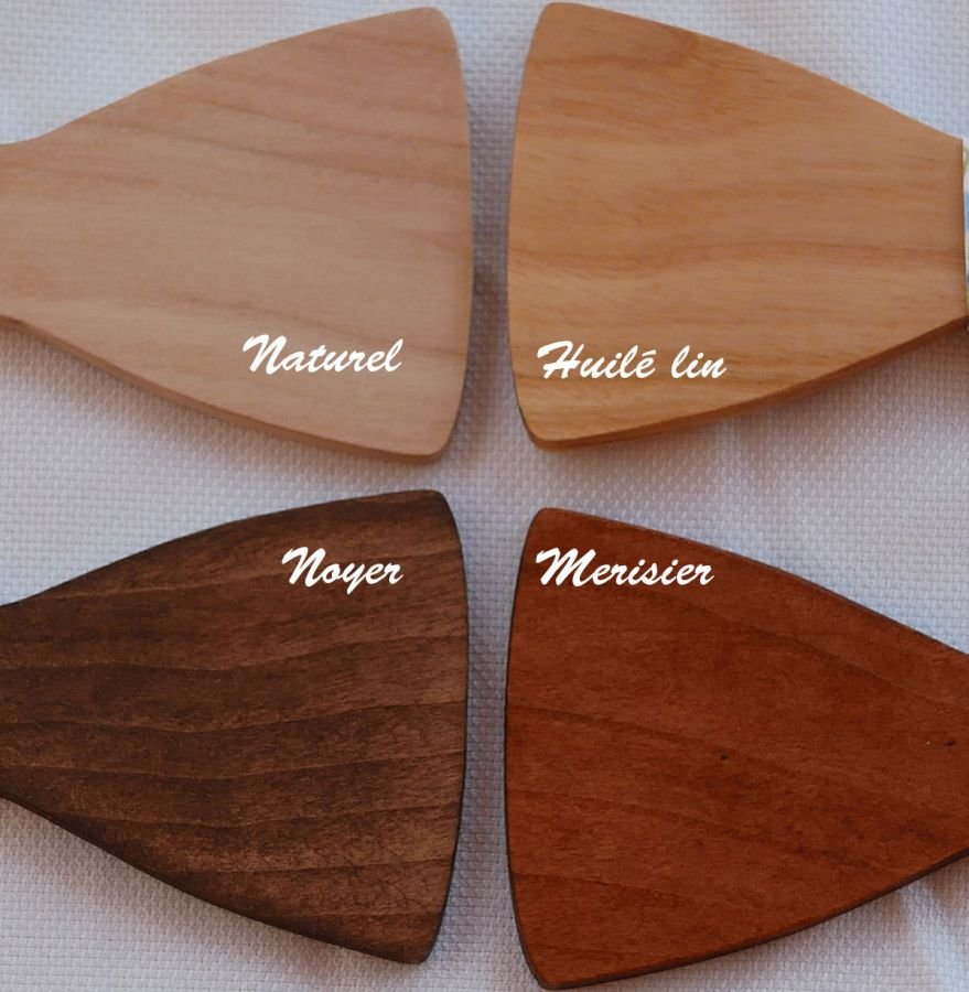 Gravata em laço de madeira natural a personalizar através da gravura "le rablé  