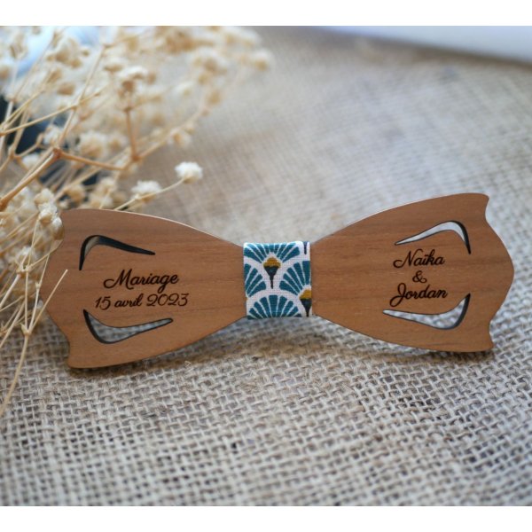 La&ccedil;o de fita de trompe l'oeil de madeira para personalizar