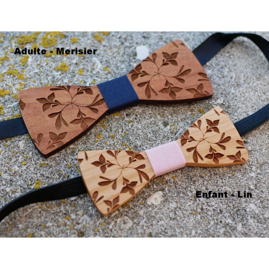 Gravata de laço de madeira para crianças, gravada com flores, para ser personalizada, a condizer com o modelo do homem