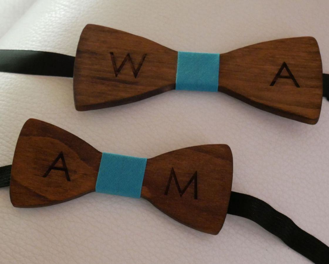 Laço de madeira de nogueira personalizado para crianças