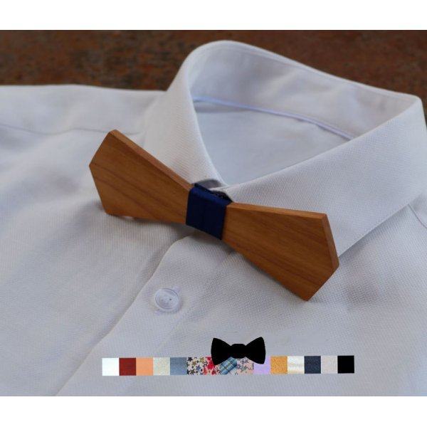 La&ccedil;o longo pontiagudo em nogueira para ser personalizado Presente para homem