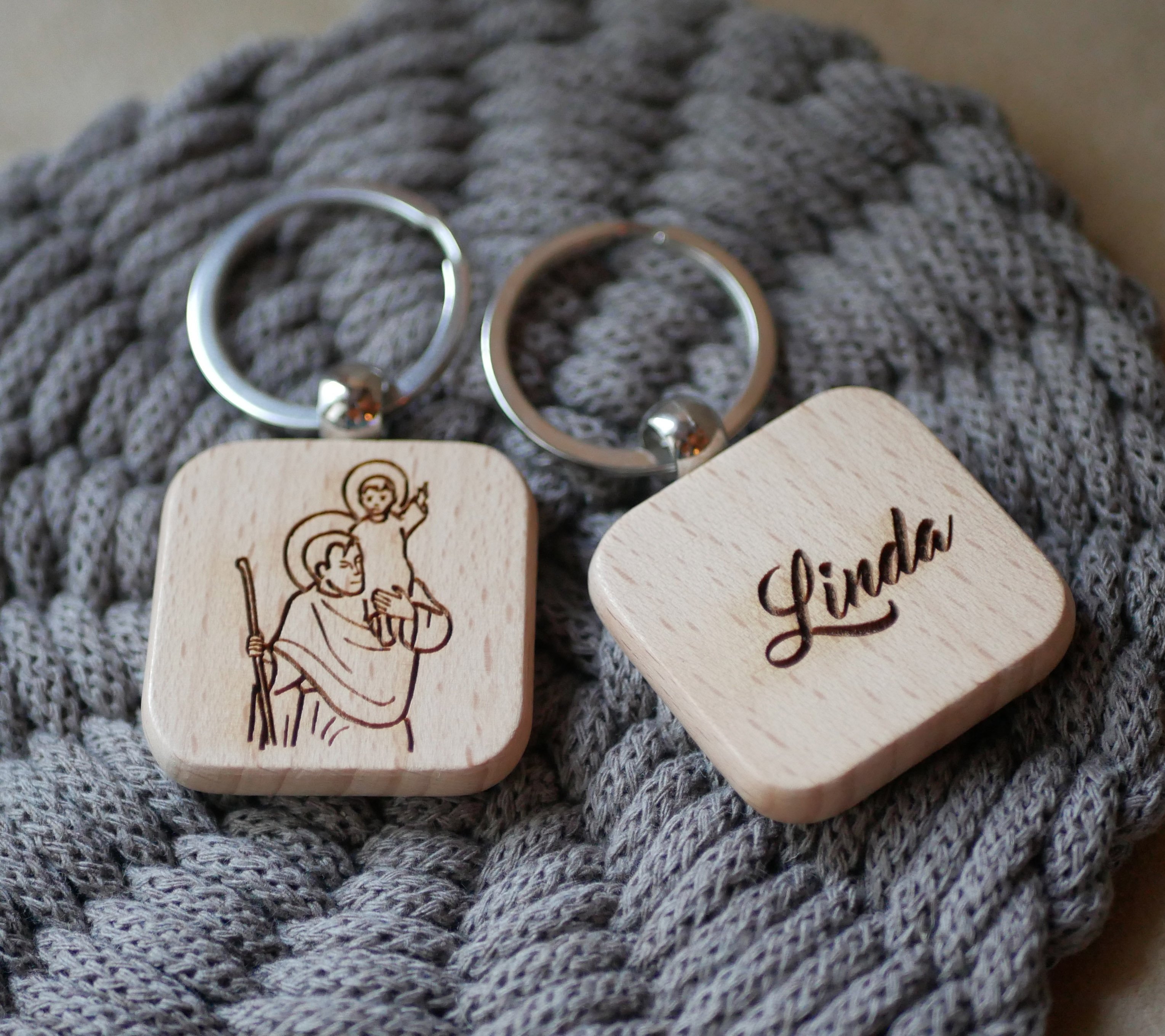 Porta-chaves quadrado de madeira St Christophe para personalizar com gravação