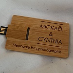 Chave USB 32 GB Cart&atilde;o de madeira de bambu carbonizado para ser personalizado por grava&ccedil;&atilde;o