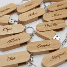 Porta-chaves USB de bambu de 32 GB para gravação e personalização